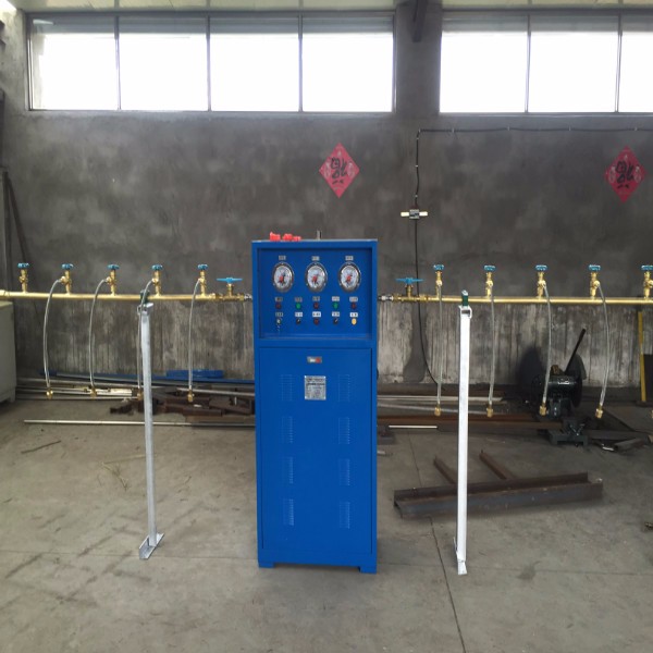 自動切換匯流排