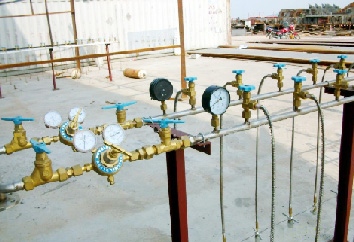 氣體灌充匯流排